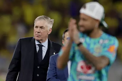 قبل مواجهة مصر.. أنشيلوتي: لست قلقًا على نيمار.. وسنقاتل للفوز بكأس العالم